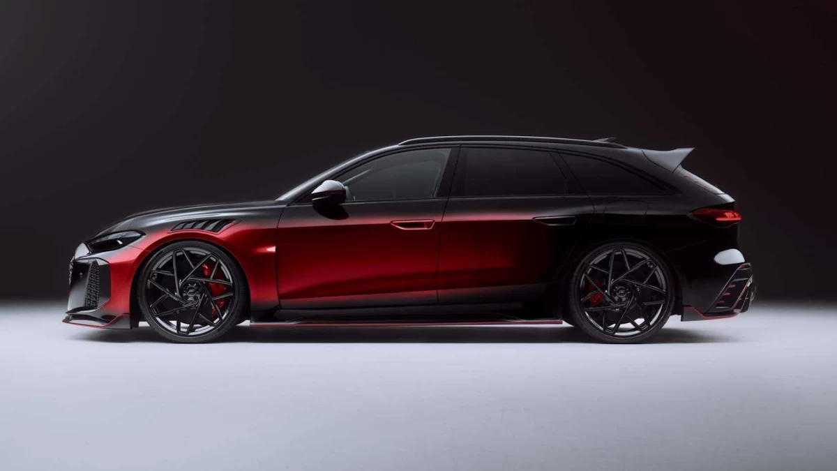 Çift renkli ABT RS5-R Avant’ın yandan görünümü