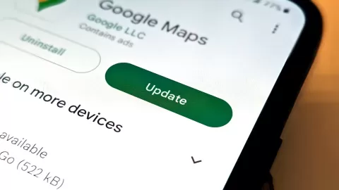 Google Play Store’da Google Maps uygulaması için görünen güncelleme düğmesi