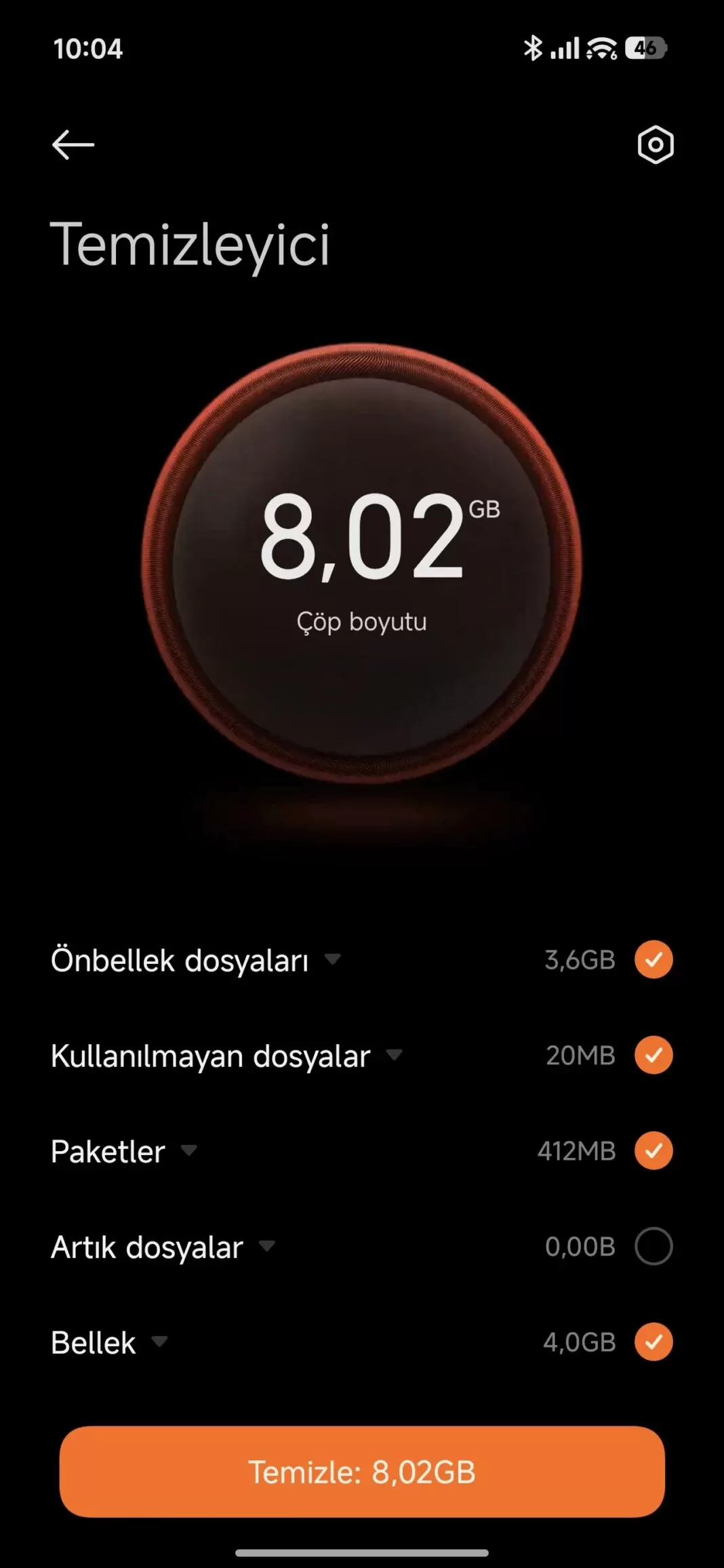 Telefonda temizlik aracı ekranında bellek ve dosya temizleme seçenekleri
