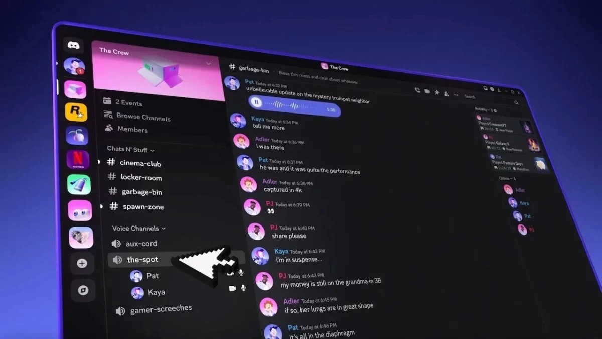 Discord arayüzünde bir sunucunun halka açık kanalındaki tartışma mesajları