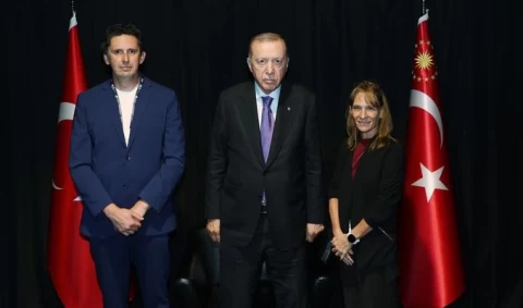 Erdoğan, SpaceX yöneticileri Rebecca Hunter ve Michael Nicolls ile görüştü