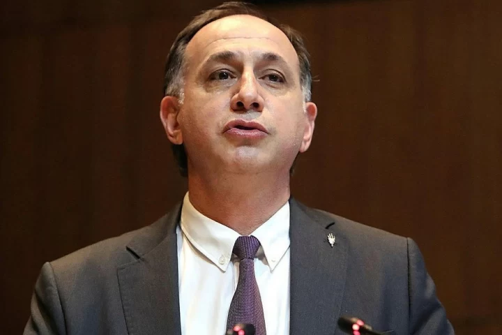 MHK Başkanı Ferhat Gündoğdu bir açıklama sırasında