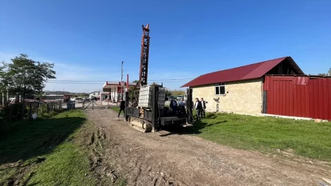 Salıpazarı’nda TOKİ’nin 120 konutluk projesi için zemin etüdü başladı