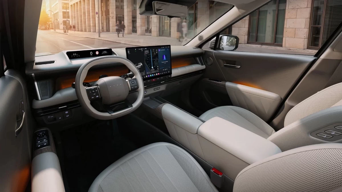 Yeni Hyundai Tucson’un ön kabini ve geniş ekranlı kokpiti
